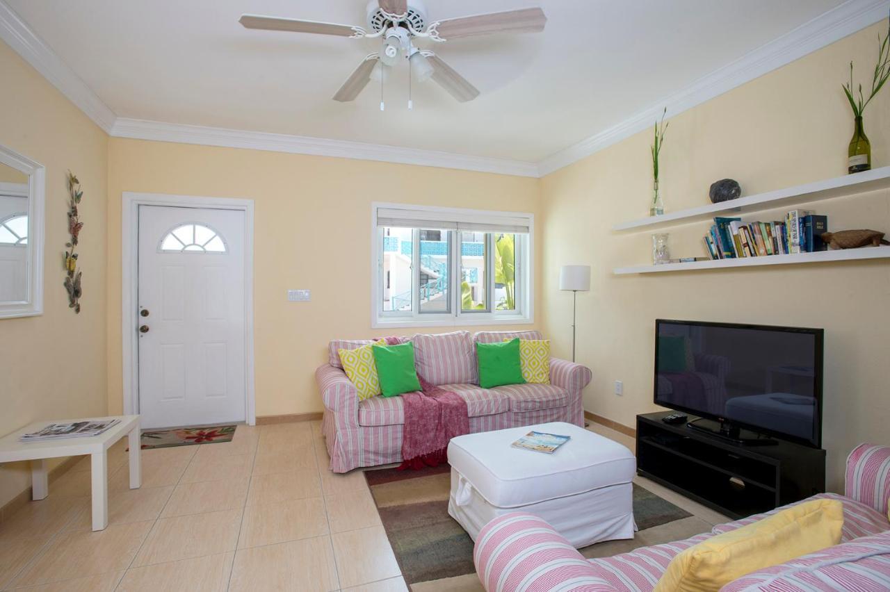 Sir Charles Guest House Palmetto Point Exterior foto