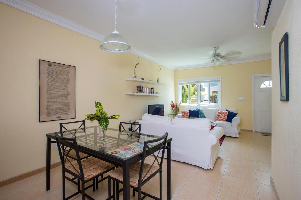 Sir Charles Guest House Palmetto Point Exterior foto
